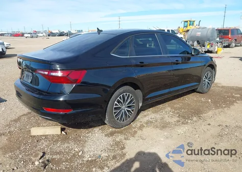 2021 Volkswagen Jetta 1.4T R-Line/1.4T S/1.4T Se из США, поврежденный, VIN 3VWC57BU3MM039608